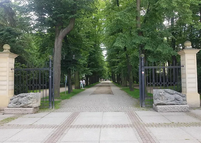 Goscinne Uzdrovisco Cieplice 아파트 옐레니아구라